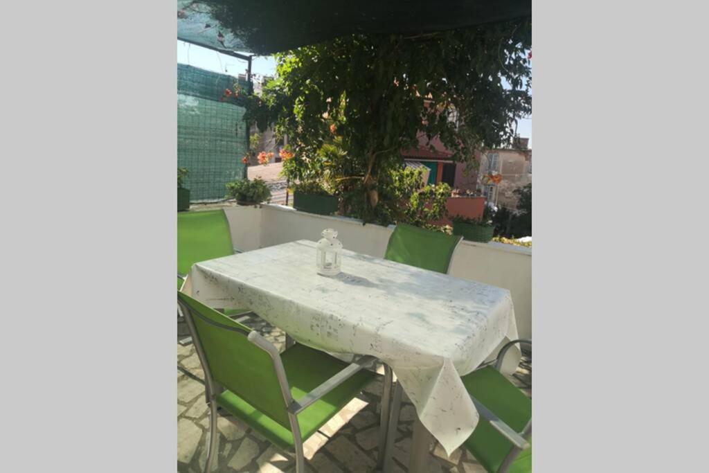 Casa Di Nonna Pina, Kuca U Blizini Arene Apartment Pula Bagian luar foto